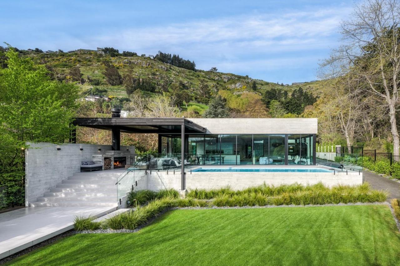 Bridle Path Retreat - Christchurch Holiday Homes ภายนอก รูปภาพ