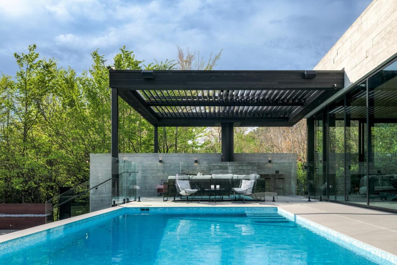 Bridle Path Retreat - Christchurch Holiday Homes ภายนอก รูปภาพ