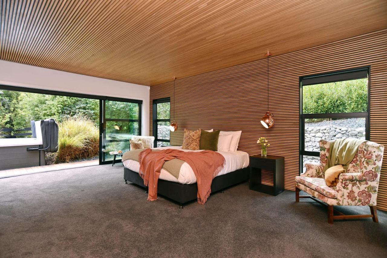 Bridle Path Retreat - Christchurch Holiday Homes ภายนอก รูปภาพ
