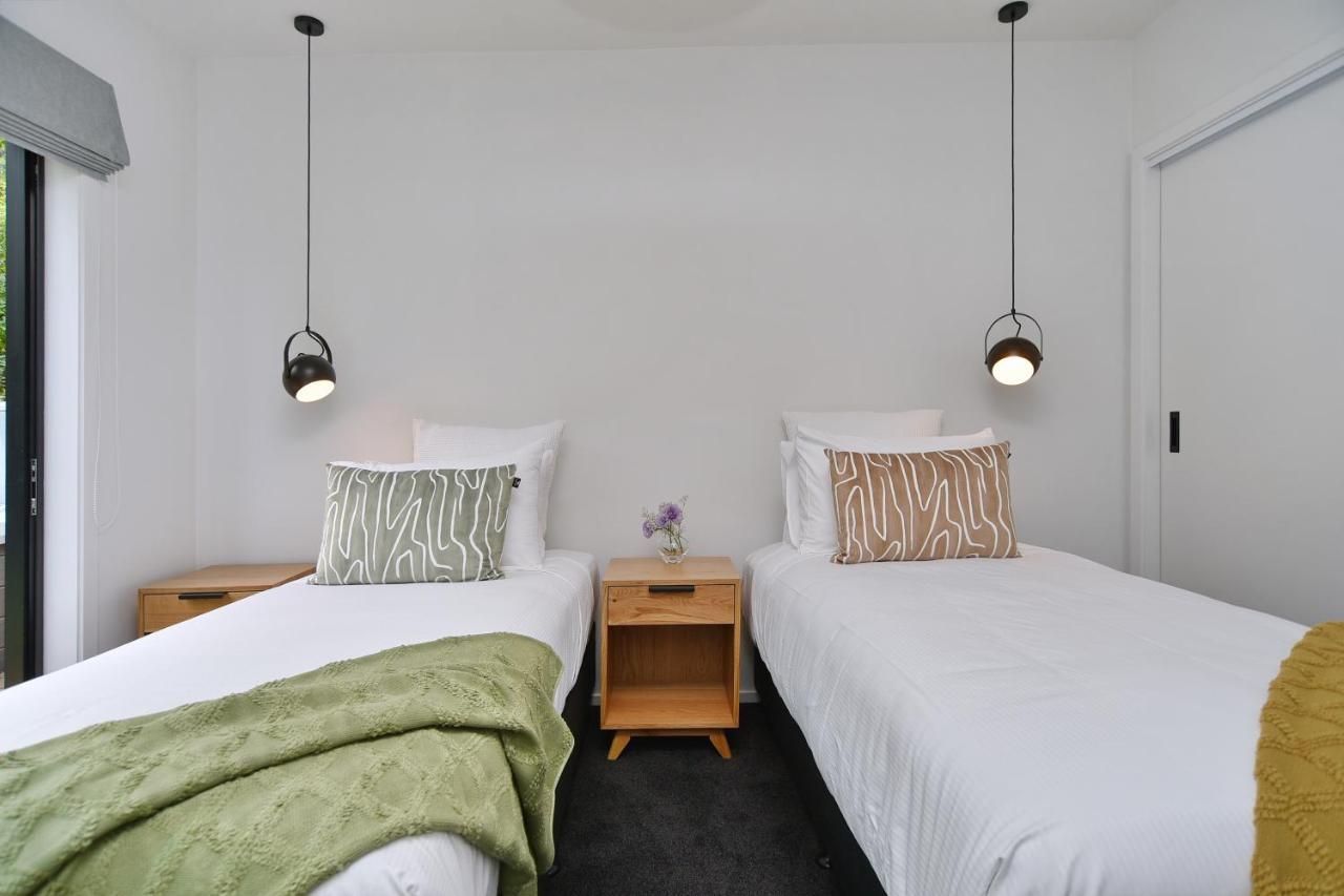 Bridle Path Retreat - Christchurch Holiday Homes ภายนอก รูปภาพ