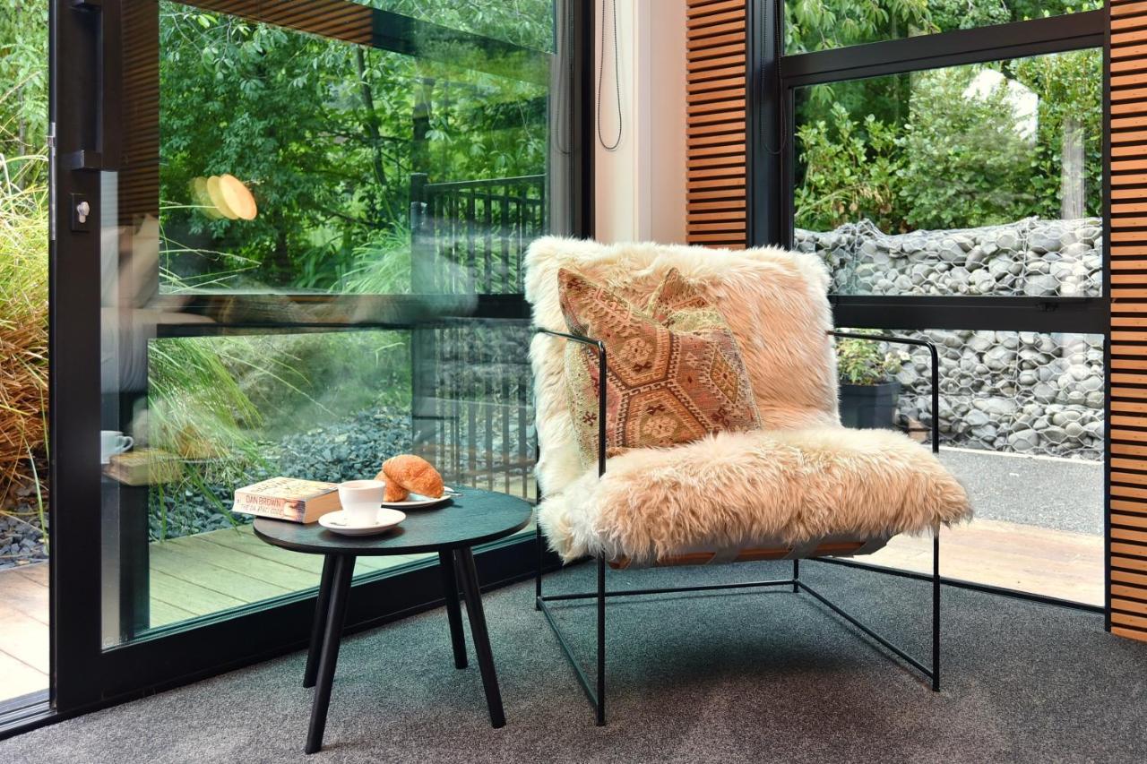 Bridle Path Retreat - Christchurch Holiday Homes ภายนอก รูปภาพ