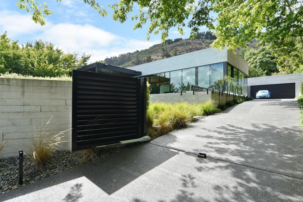 Bridle Path Retreat - Christchurch Holiday Homes ภายนอก รูปภาพ